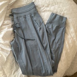 Lululemon ready to rulu joggers